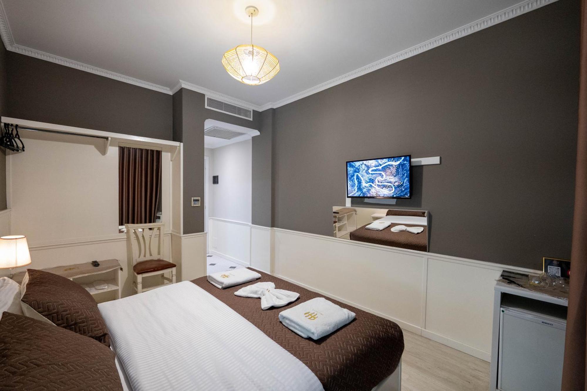 טיראנה Hotel Aria מראה חיצוני תמונה